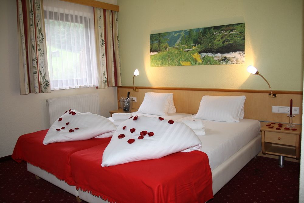 Hotel Wiesenhof 미에더스 외부 사진