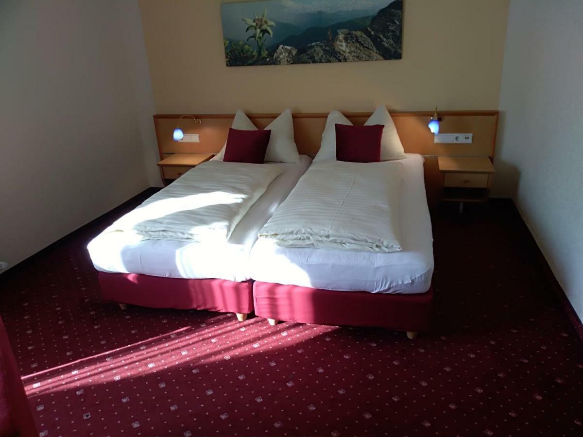 Hotel Wiesenhof 미에더스 외부 사진